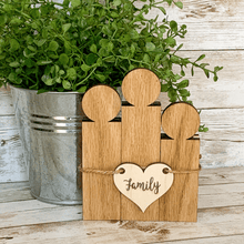 Load image into Gallery viewer, Wooden Block Family Figures