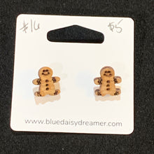 Load image into Gallery viewer, Wooden earrings - studs
